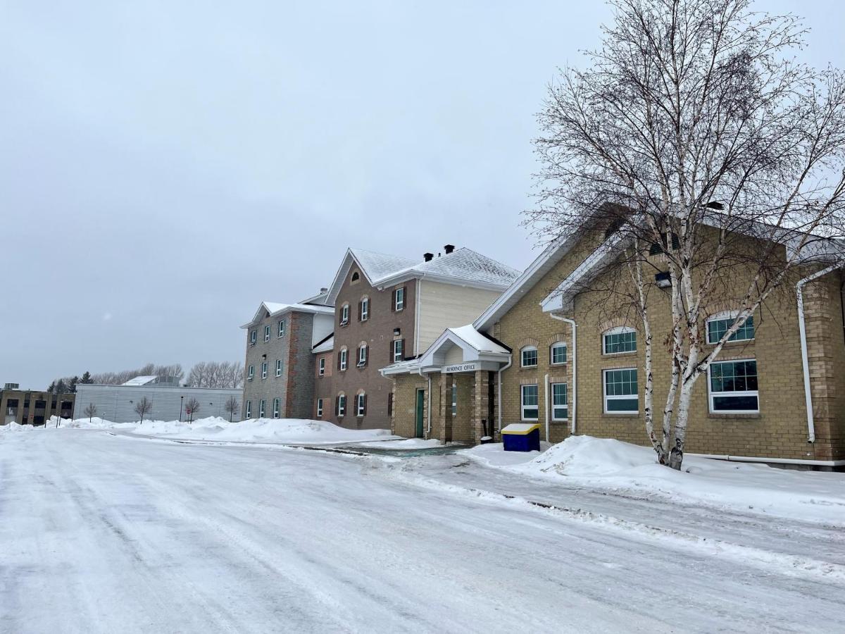 Residence & Conference Centre - Timmins Exterior foto